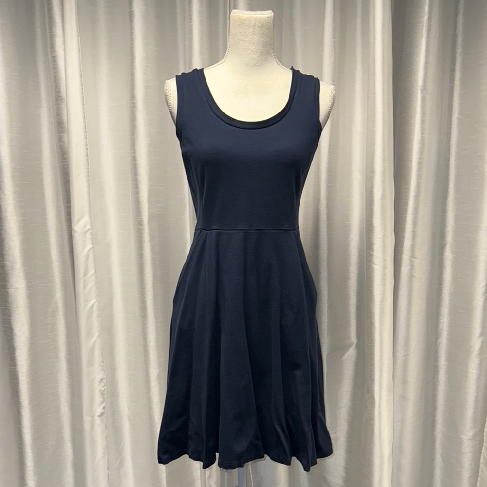 Banana Republic Navy Blue Sleeveless Dress With Pockets Size 4